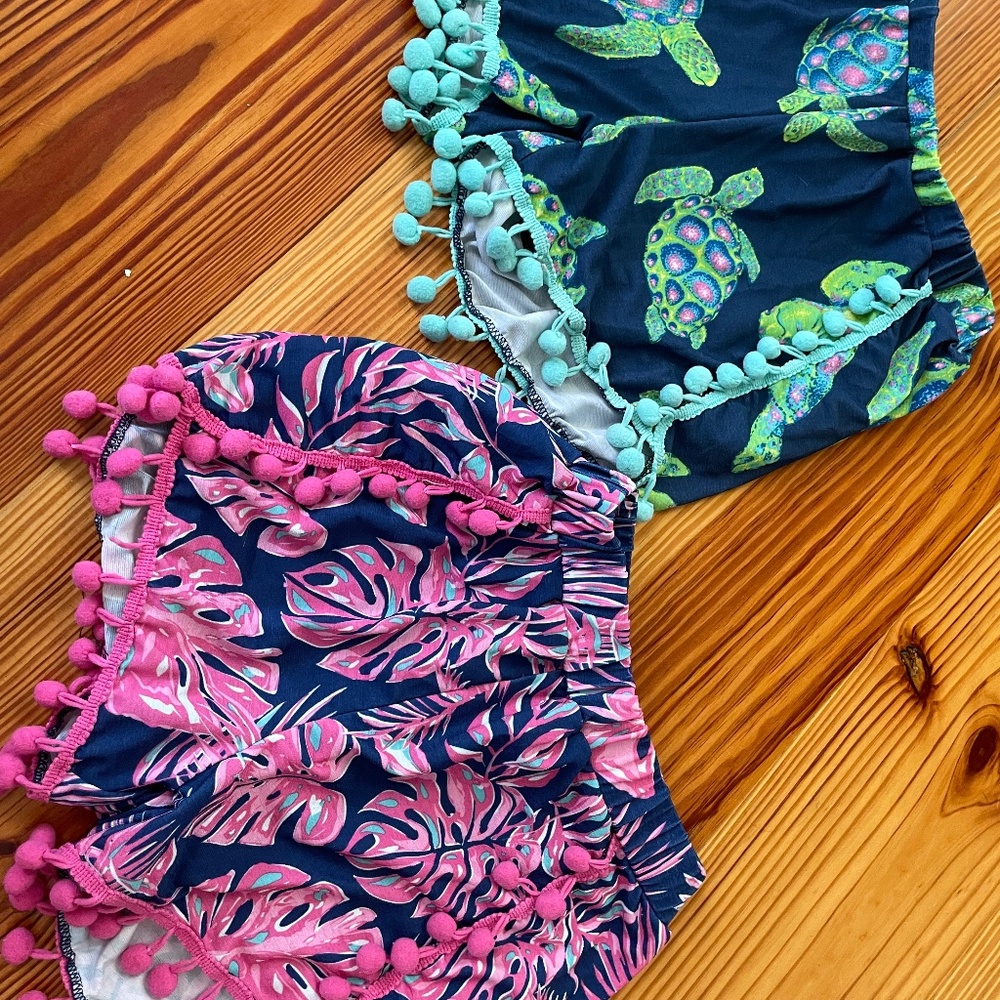 Fun printed girls shorts